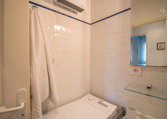 T4 Marine Sant'ambroggio Lumio (Corsica)